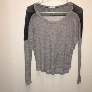 Long sleeve mesh on the back